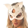 Máscara gatitx de cuero blanca